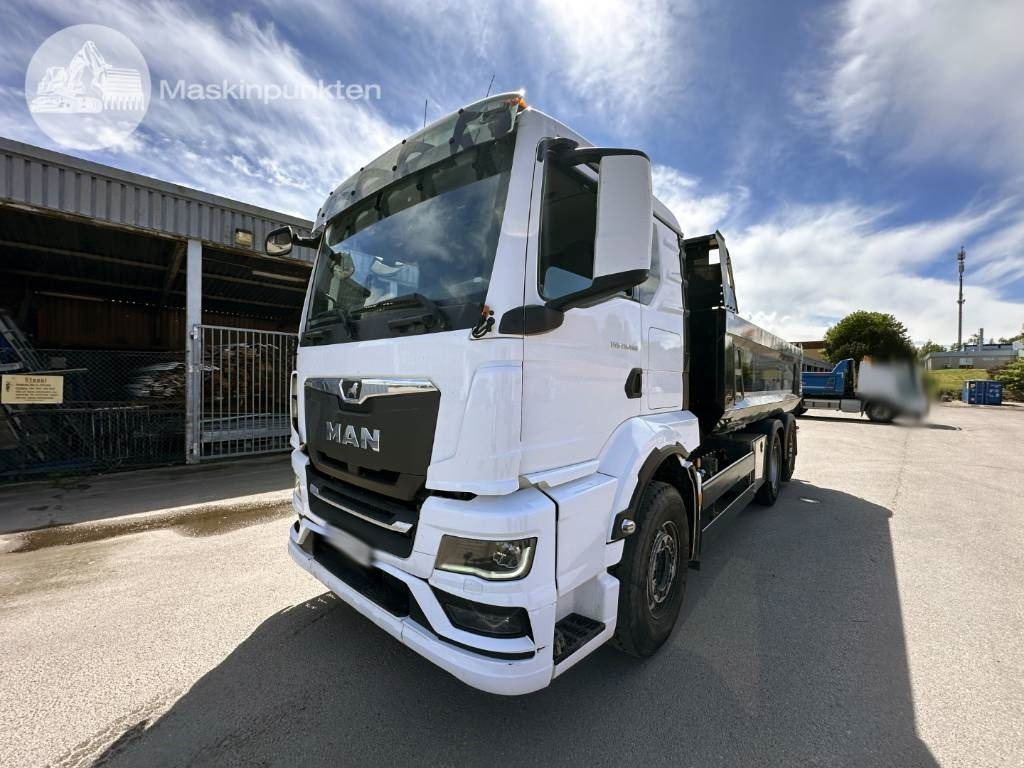 MAN TGS 26.400 - Truk jungkit: gambar 1 MAN TGS 26.400 - Truk jungkit: gambar 1
