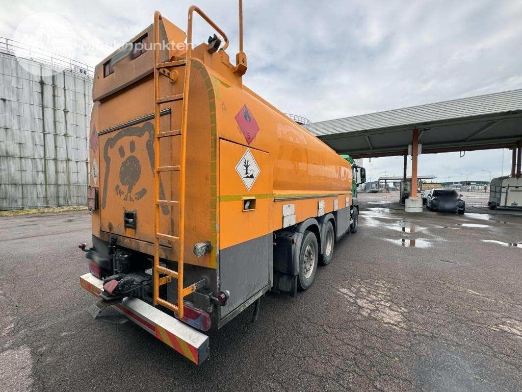 MAN TGS 26.480 - Truk tangki: gambar 4 MAN TGS 26.480 - Truk tangki: gambar 4