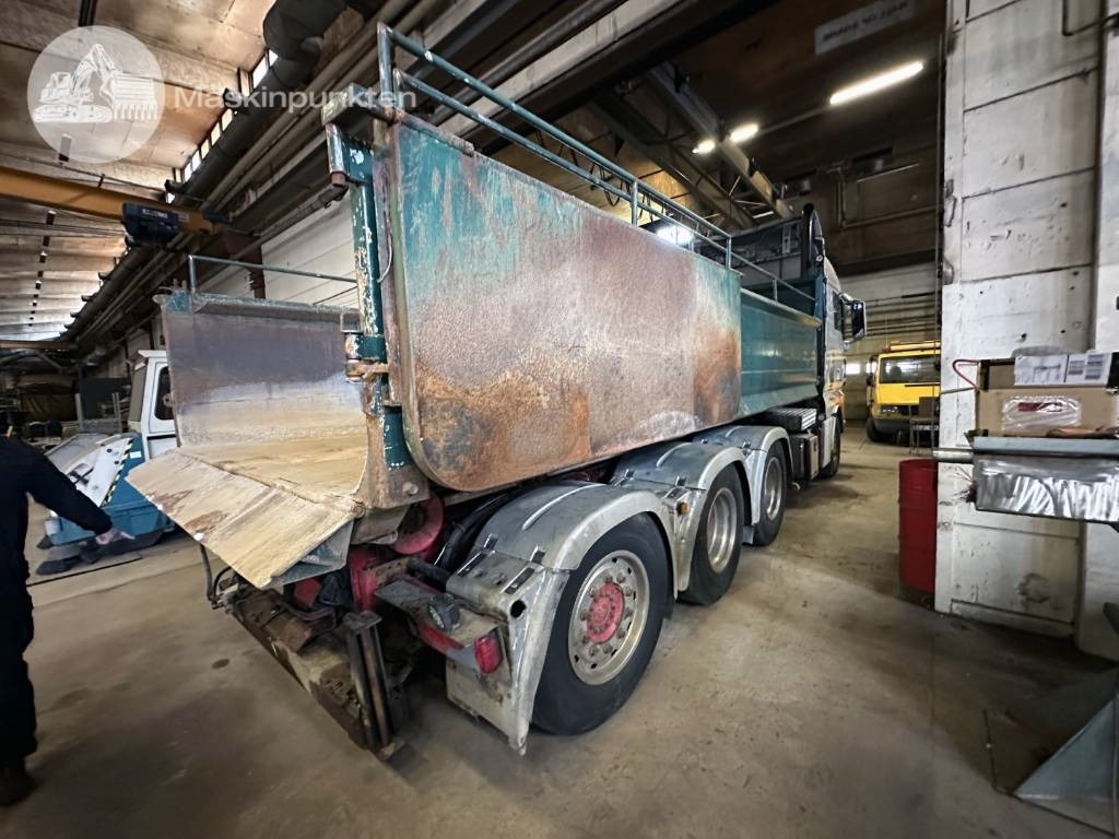 MAN TGX 35.540 - Hook lift: gambar 3 MAN TGX 35.540 - Hook lift: gambar 3