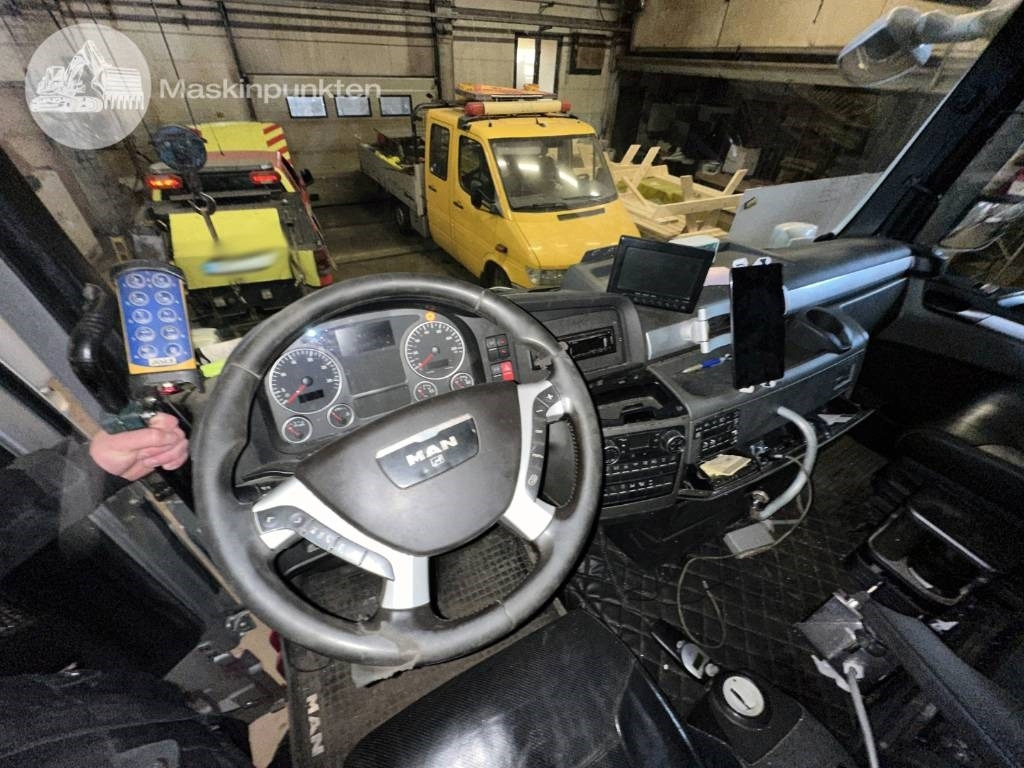 Hook lift MAN TGX 35.540: gambar 17