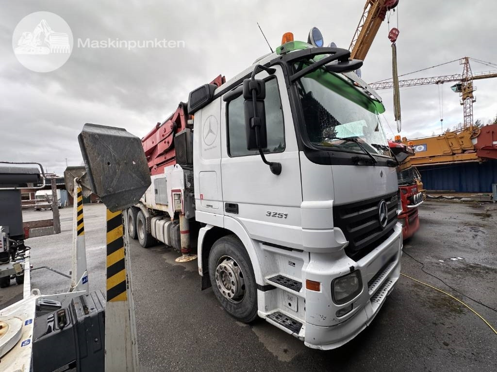 Mercedes-Benz 2651 L 8X4 Junjin jxzr42-5.16hp - Truk pompa beton: gambar 1 Mercedes-Benz 2651 L 8X4 Junjin jxzr42-5.16hp - Truk pompa beton: gambar 1