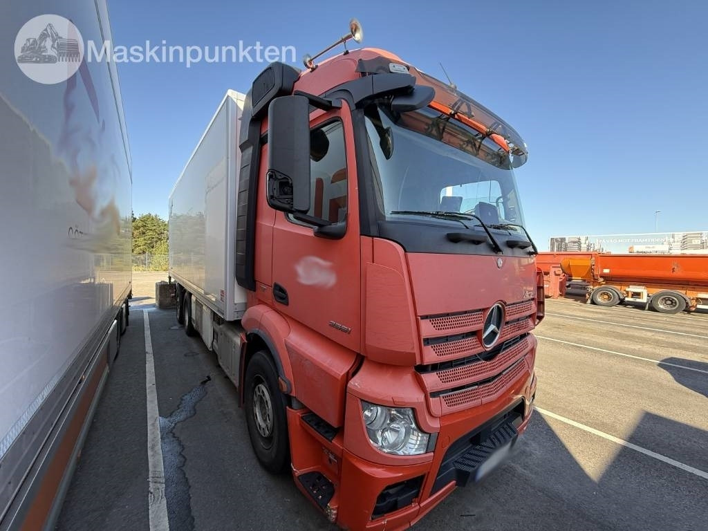 Mercedes-Benz Actros 2551 - Truk berpendingin: gambar 3 Mercedes-Benz Actros 2551 - Truk berpendingin: gambar 3