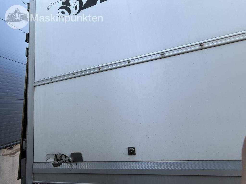 Truk berpendingin Mercedes-Benz Actros 2551: gambar 31 Truk berpendingin Mercedes-Benz Actros 2551: gambar 31