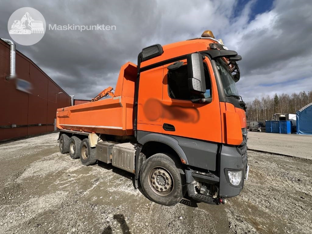 Mercedes-Benz Arocs - Truk jungkit: gambar 1 Mercedes-Benz Arocs - Truk jungkit: gambar 1