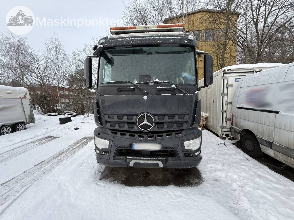 Mercedes-Benz Arocs tippbil - Truk jungkit: gambar 2 Mercedes-Benz Arocs tippbil - Truk jungkit: gambar 2