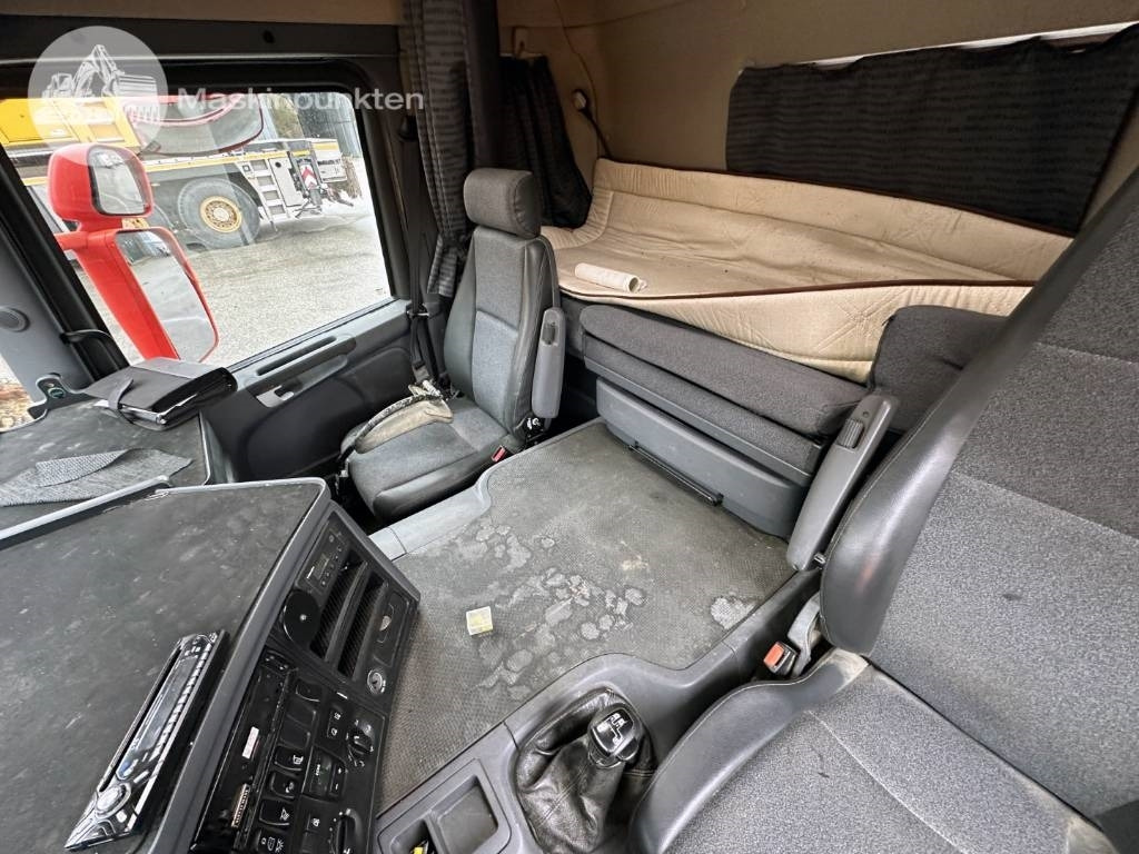 Truk pengaduk beton Scania P 230 LB: gambar 17