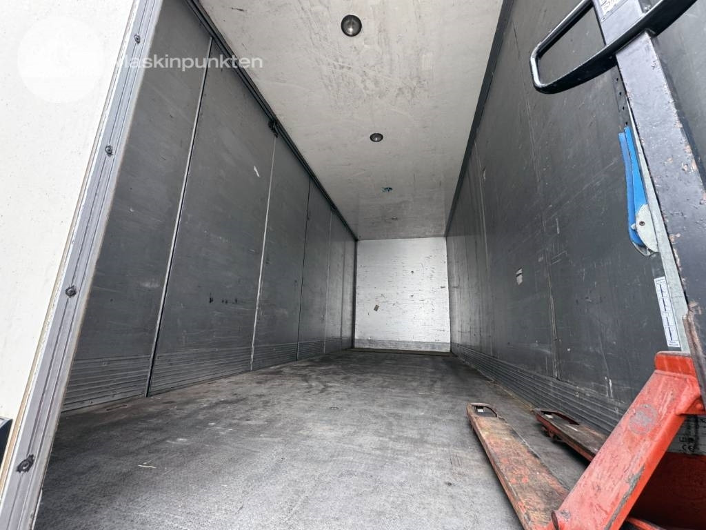 Truk box Scania R 420 LB: gambar 47