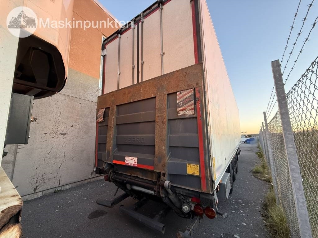 Schmitz Cargobull - Trailer berpendingin: gambar 5 Schmitz Cargobull - Trailer berpendingin: gambar 5