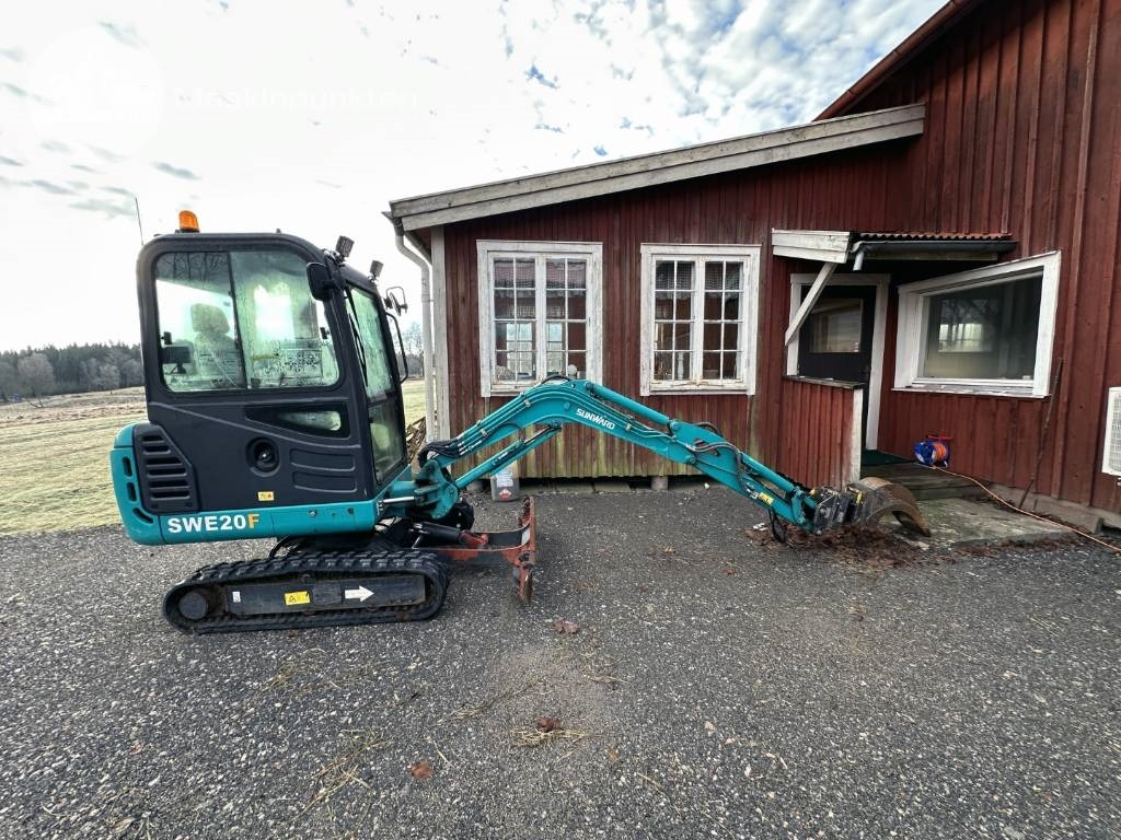 Sunward SWE 20 F med släp! - Ekskavator mini: gambar 2 Sunward SWE 20 F med släp! - Ekskavator mini: gambar 2