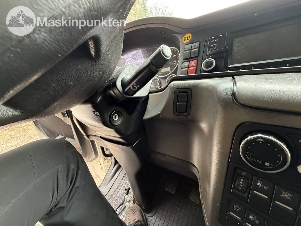 Tractor head MAN 89 X: gambar 45