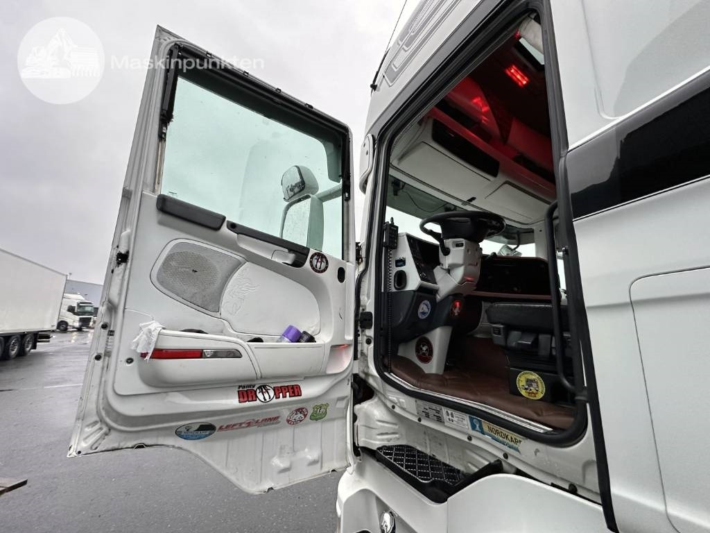 Tractor head Scania R 560 LA: gambar 10