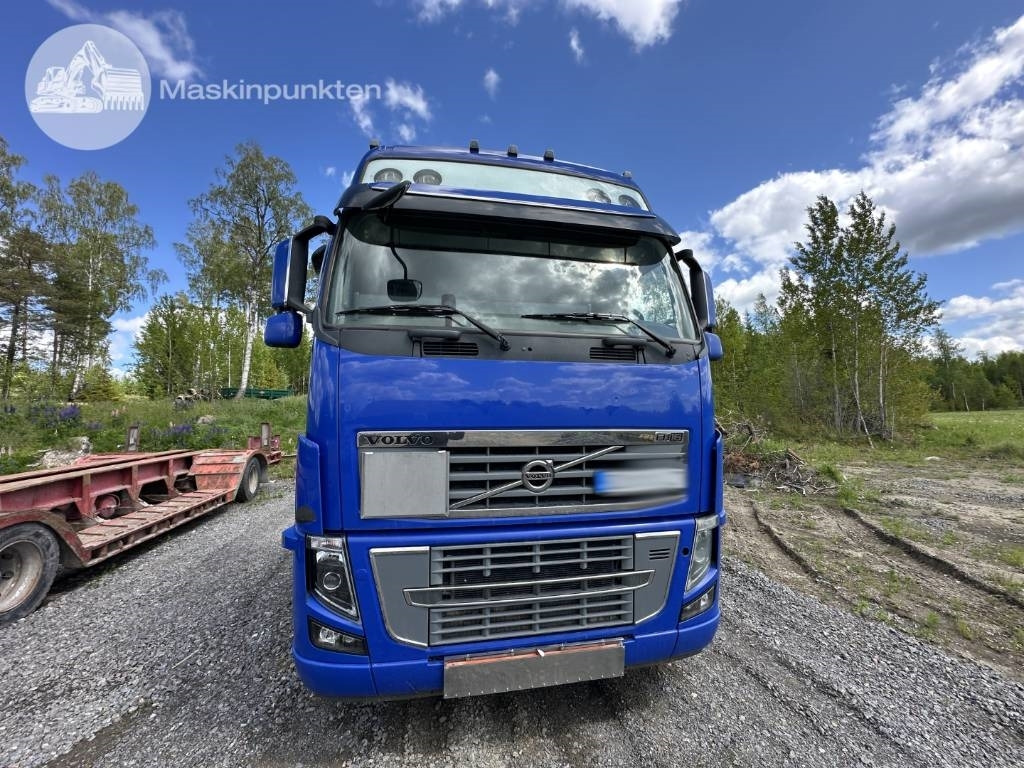 Volvo FH 16 700 - Tractor head: gambar 2 Volvo FH 16 700 - Tractor head: gambar 2