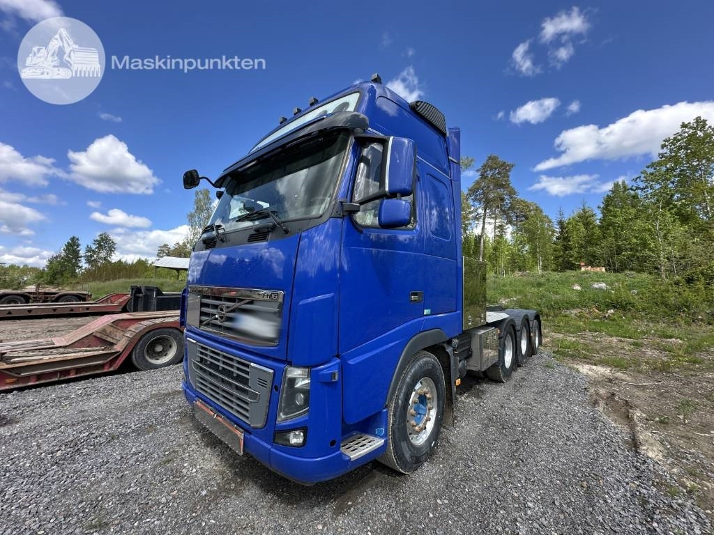 Volvo FH 16 700 - Tractor head: gambar 1 Volvo FH 16 700 - Tractor head: gambar 1