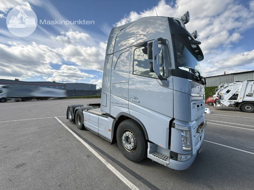 Volvo FH 540 - Tractor head: gambar 3 Volvo FH 540 - Tractor head: gambar 3