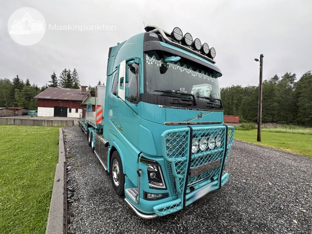Volvo FH 650 Ekipage - Tractor head: gambar 4 Volvo FH 650 Ekipage - Tractor head: gambar 4
