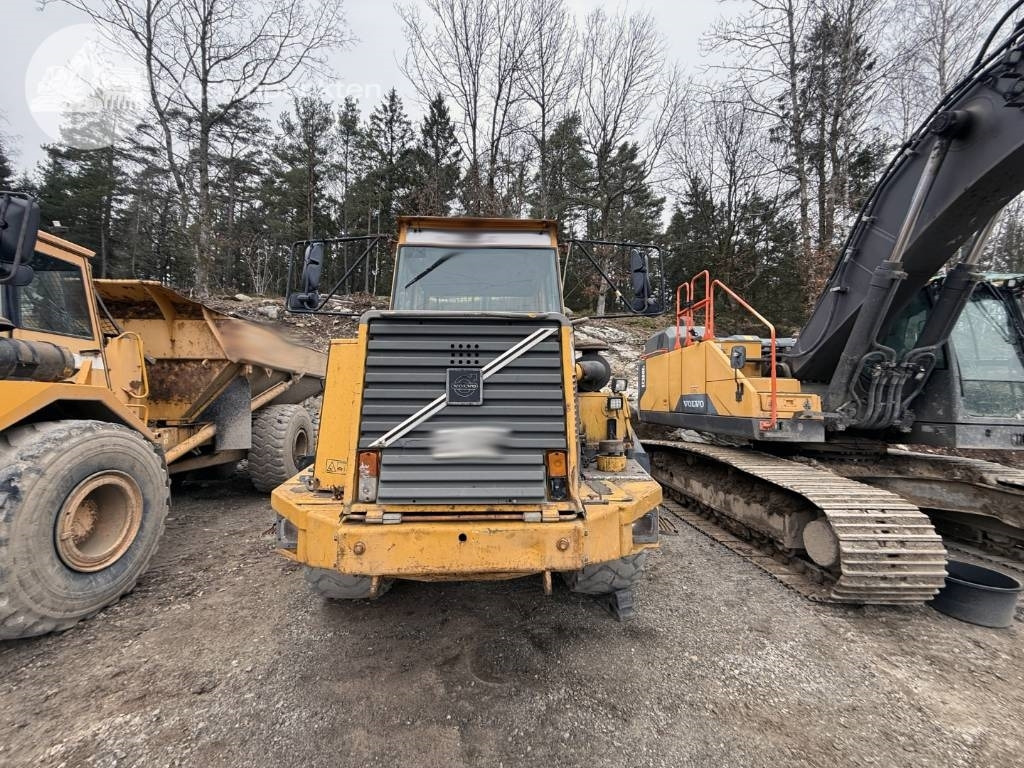 Volvo A 25 C - Tempat sampah artikulasi: gambar 3 Volvo A 25 C - Tempat sampah artikulasi: gambar 3