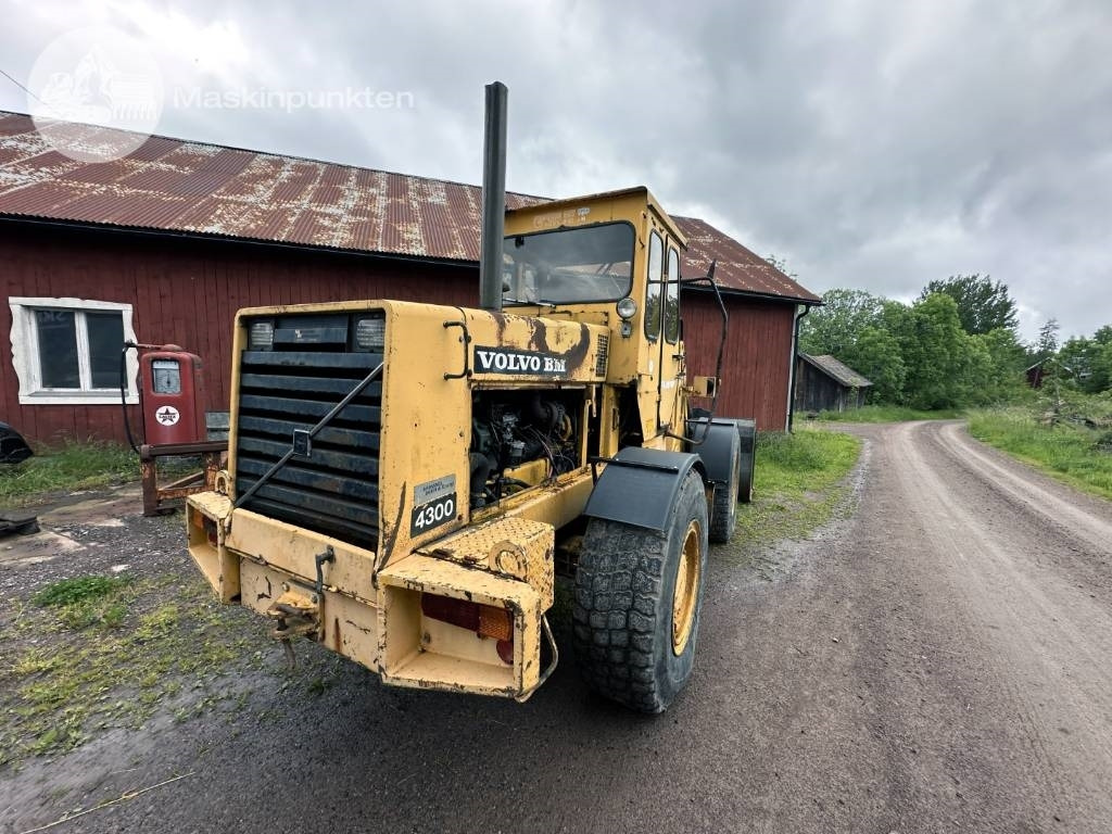 Volvo BM 4300 - Wheel loader: gambar 5 Volvo BM 4300 - Wheel loader: gambar 5