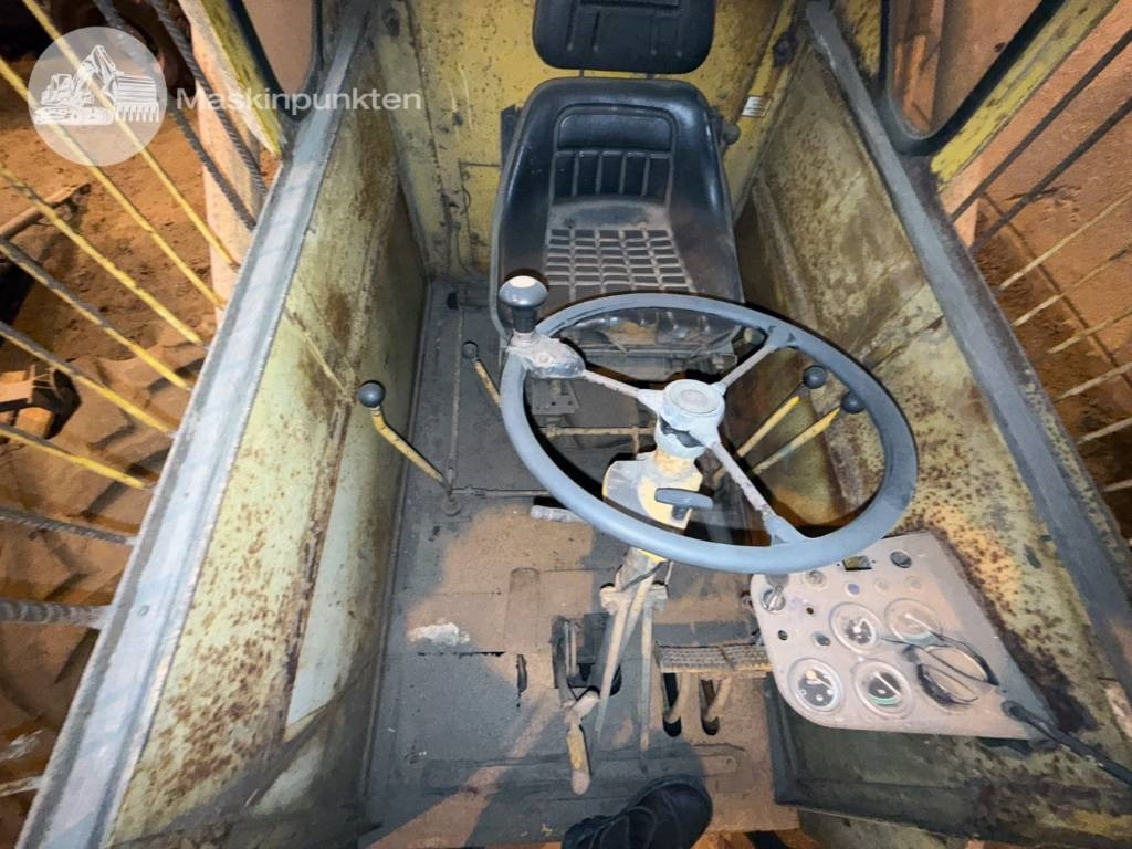 Wheel loader Volvo BM 620: gambar 13