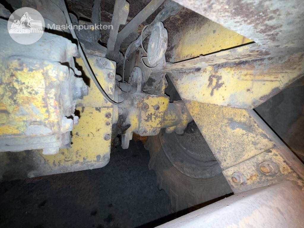 Wheel loader Volvo BM 620: gambar 32