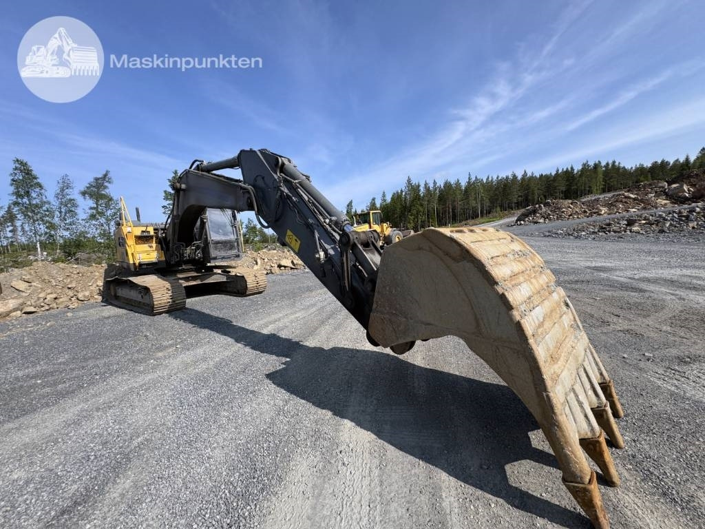 Volvo EC 250 E N L - Ekskavator perayap: gambar 5 Volvo EC 250 E N L - Ekskavator perayap: gambar 5