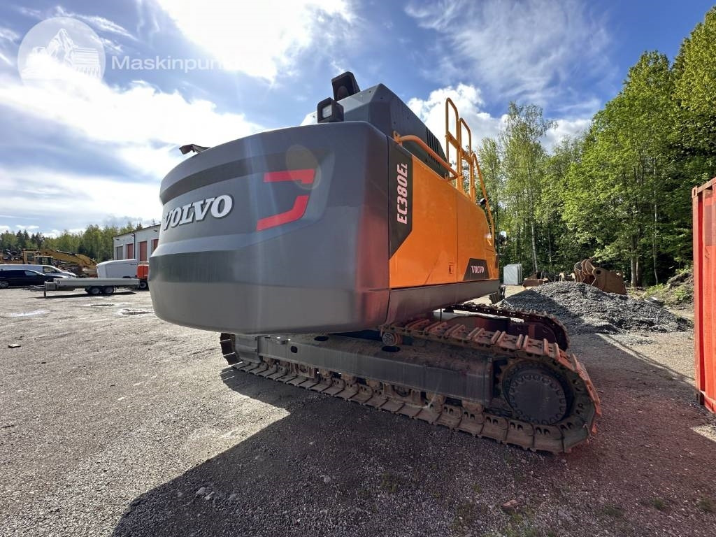 Volvo EC 380 EL - Ekskavator perayap: gambar 5 Volvo EC 380 EL - Ekskavator perayap: gambar 5