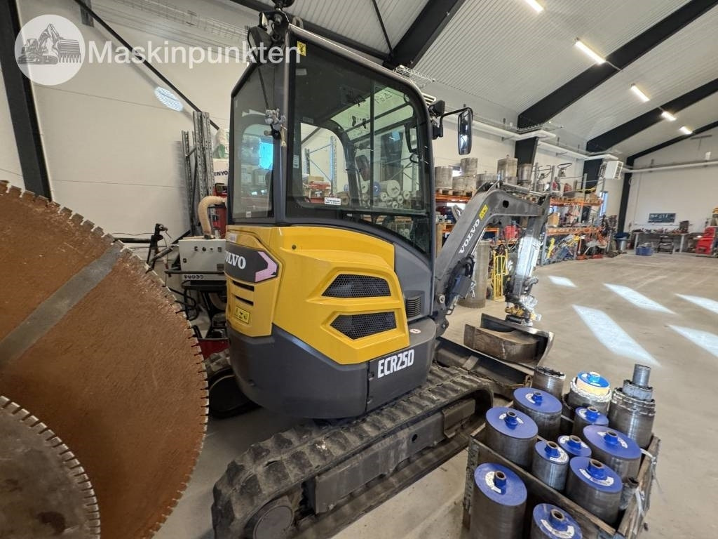 Volvo ECR 25 D - Ekskavator mini: gambar 3 Volvo ECR 25 D - Ekskavator mini: gambar 3