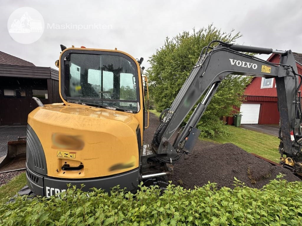 Volvo ECR 58 - Ekskavator mini: gambar 5 Volvo ECR 58 - Ekskavator mini: gambar 5