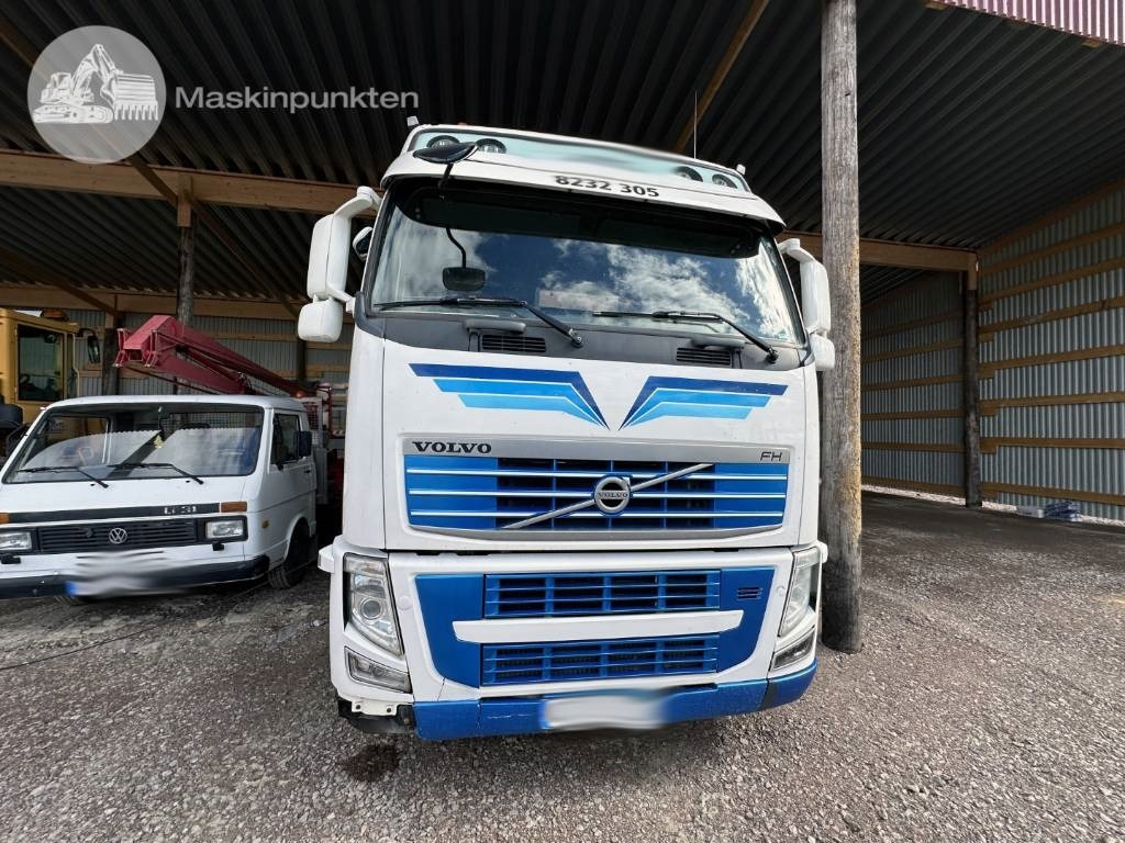 Volvo FH 12 540 - Truk logging: gambar 2 Volvo FH 12 540 - Truk logging: gambar 2
