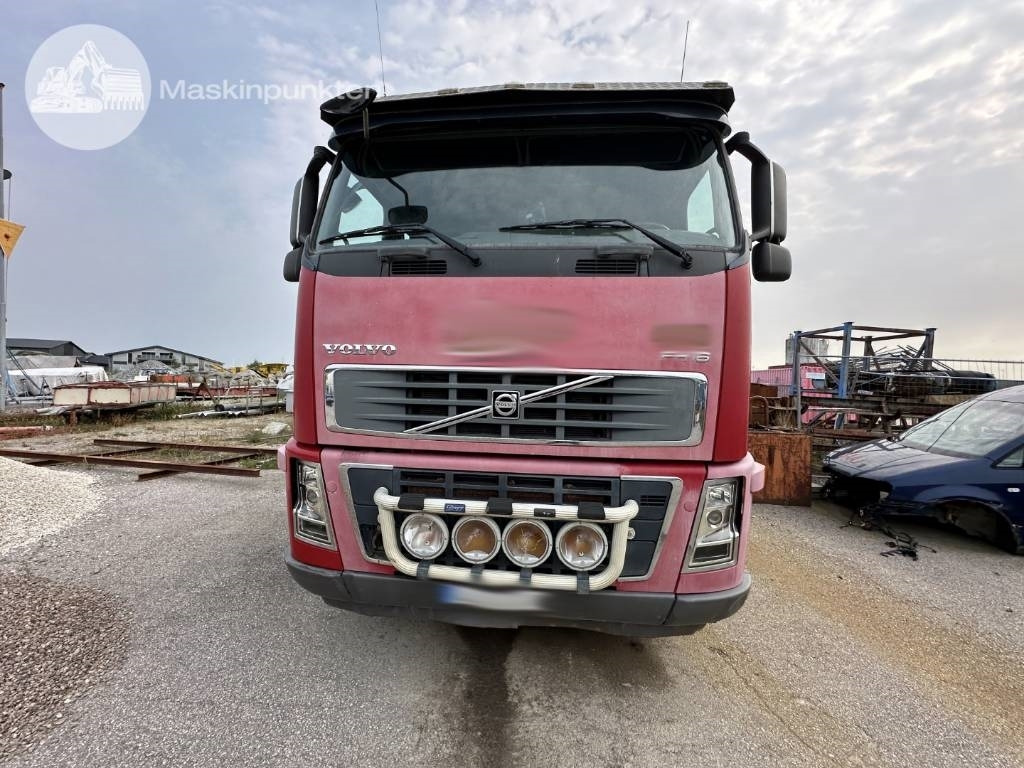 Volvo FH 16 660 Bergbil - Truk jungkit: gambar 2 Volvo FH 16 660 Bergbil - Truk jungkit: gambar 2