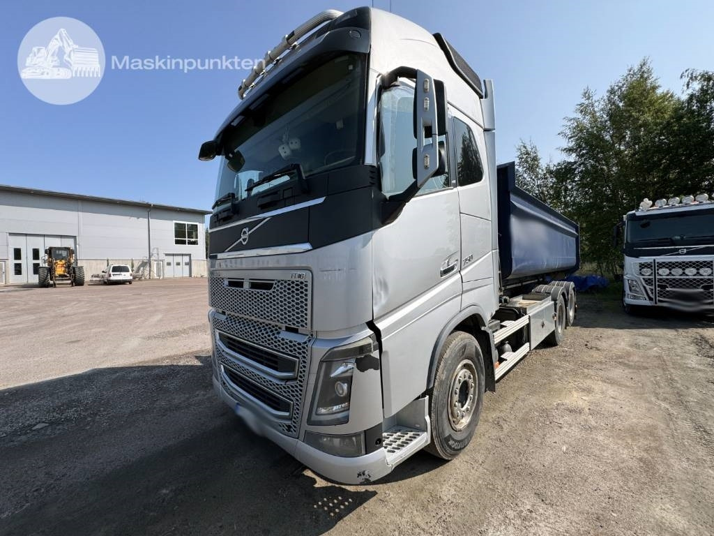 Volvo FH 16 750 - Hook lift: gambar 1 Volvo FH 16 750 - Hook lift: gambar 1