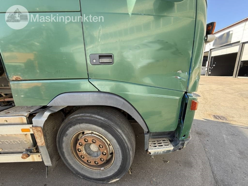 Hook lift Volvo FH 520: gambar 41 Hook lift Volvo FH 520: gambar 41