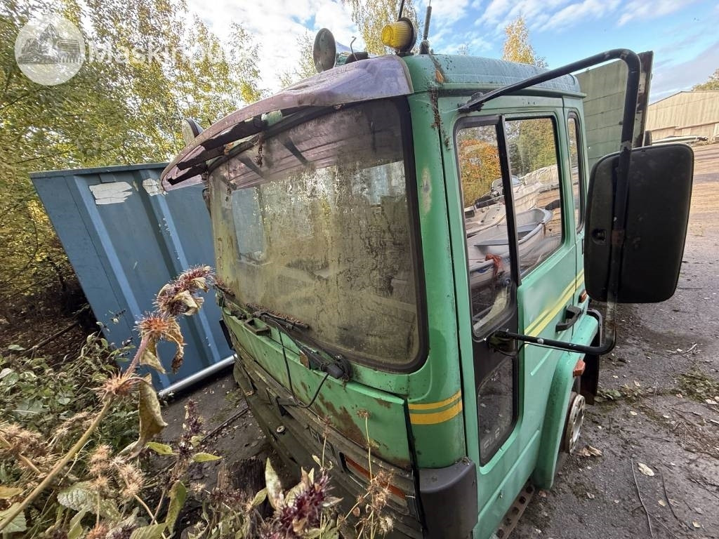 Volvo FL 611 - Truk jungkit: gambar 2 Volvo FL 611 - Truk jungkit: gambar 2