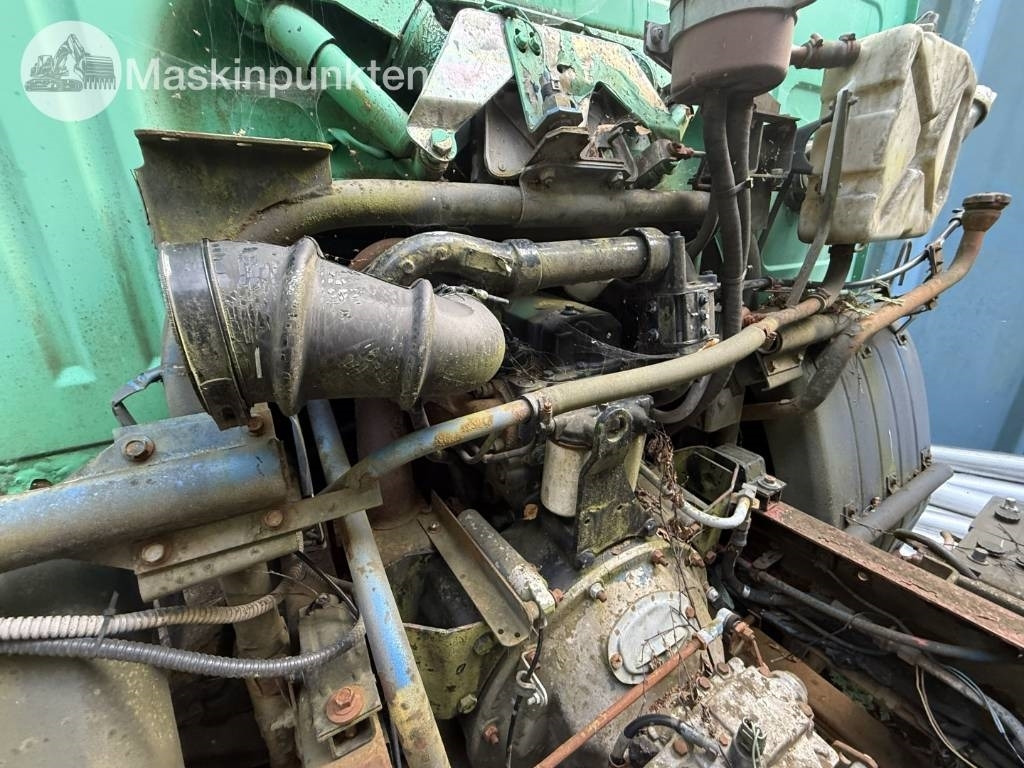 Truk jungkit Volvo FL 611: gambar 38