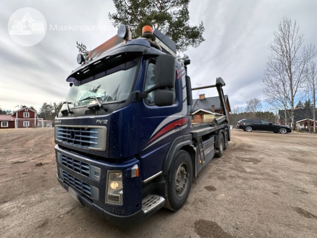 Volvo FM 12 420 LAXO Liftdumper + lastväxlare + flak - Truk skip loader: gambar 1 Volvo FM 12 420 LAXO Liftdumper + lastväxlare + flak - Truk skip loader: gambar 1