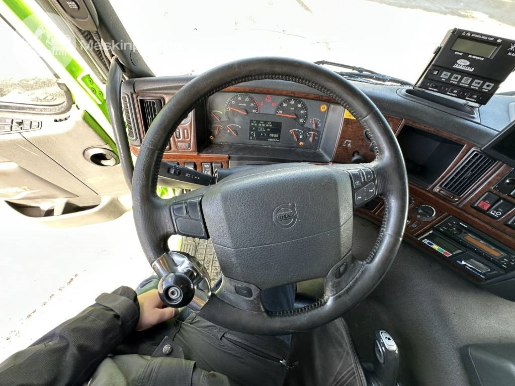 Truk berpendingin Volvo FM 340: gambar 25