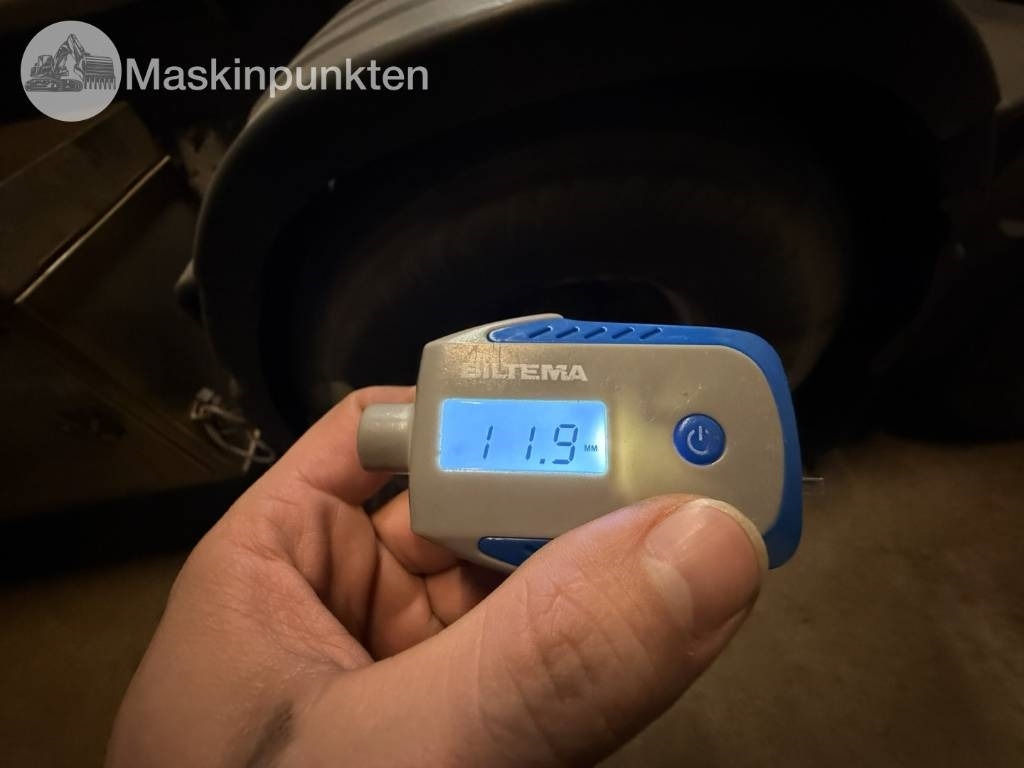 Hook lift Volvo FM 400-480 krokbil: gambar 32