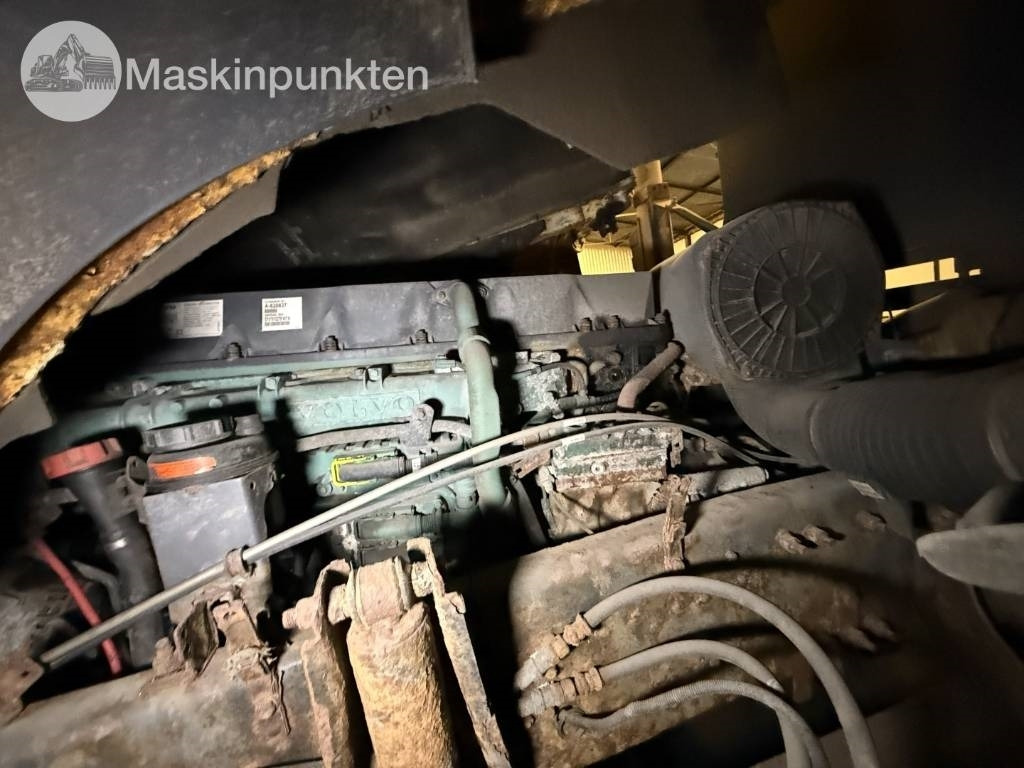 Hook lift Volvo FM 400-480 krokbil: gambar 27