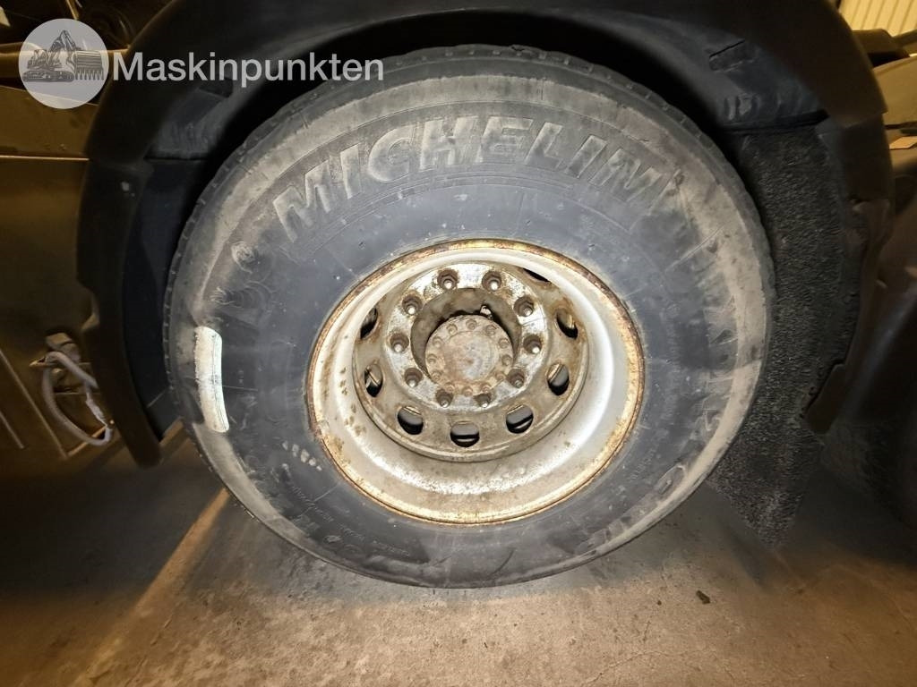 Hook lift Volvo FM 400-480 krokbil: gambar 31