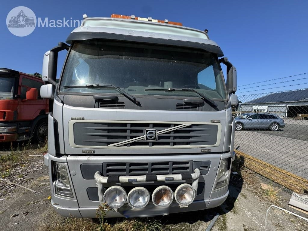 Volvo FM 440 - Truk pengaduk beton: gambar 5 Volvo FM 440 - Truk pengaduk beton: gambar 5