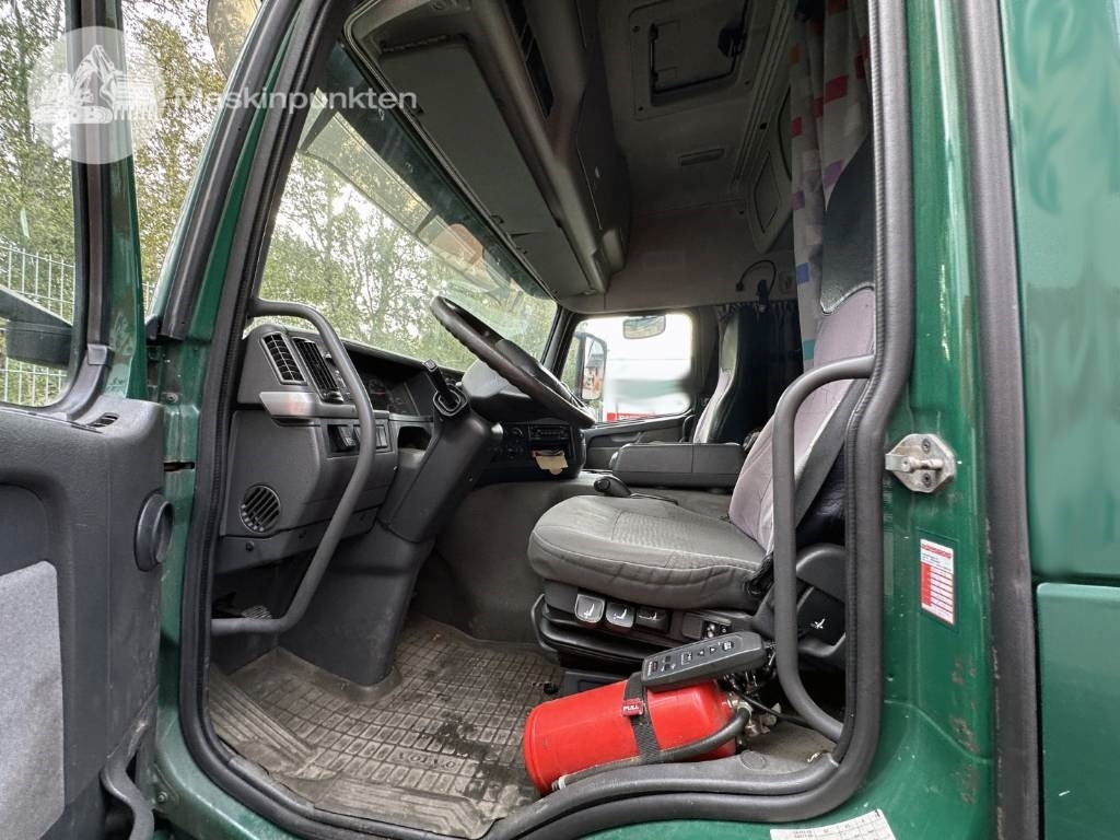 Truk box Volvo FM 9 300: gambar 11