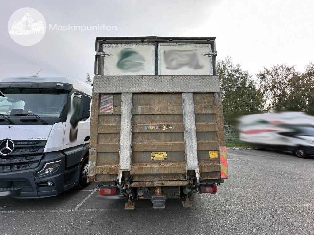 Volvo FM 9 300 - Truk box: gambar 5 Volvo FM 9 300 - Truk box: gambar 5