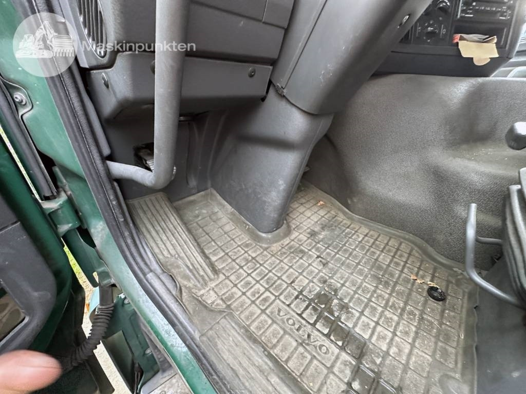 Truk box Volvo FM 9 300: gambar 14