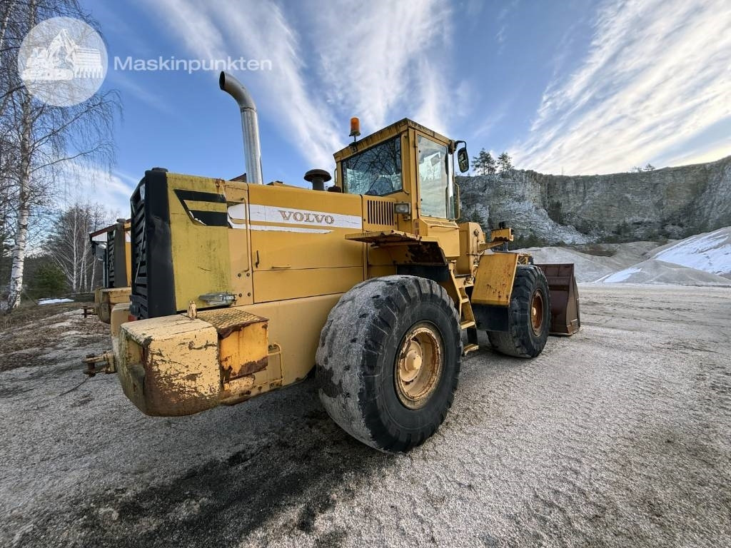 Volvo L 120 C - Wheel loader: gambar 5 Volvo L 120 C - Wheel loader: gambar 5