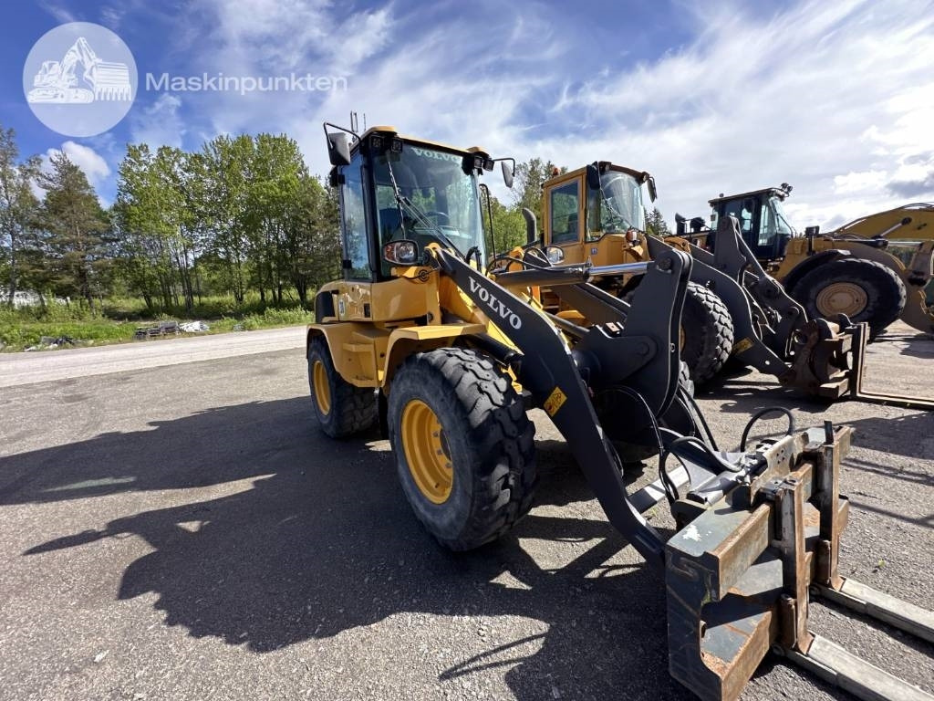 Volvo L 35 G - Wheel loader: gambar 4 Volvo L 35 G - Wheel loader: gambar 4
