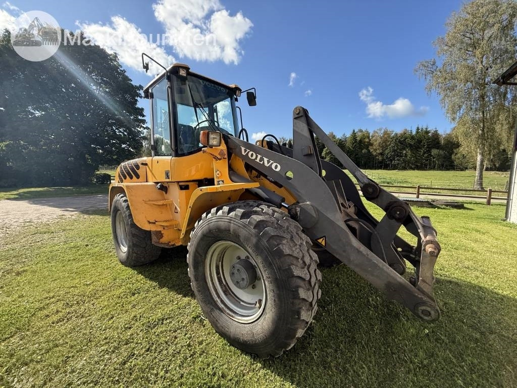 Volvo L 40 B - Wheel loader: gambar 3 Volvo L 40 B - Wheel loader: gambar 3