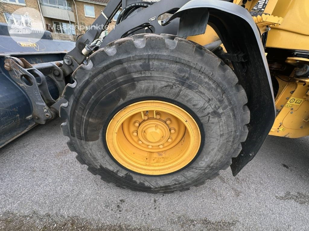Wheel loader Volvo L 60 H: gambar 32