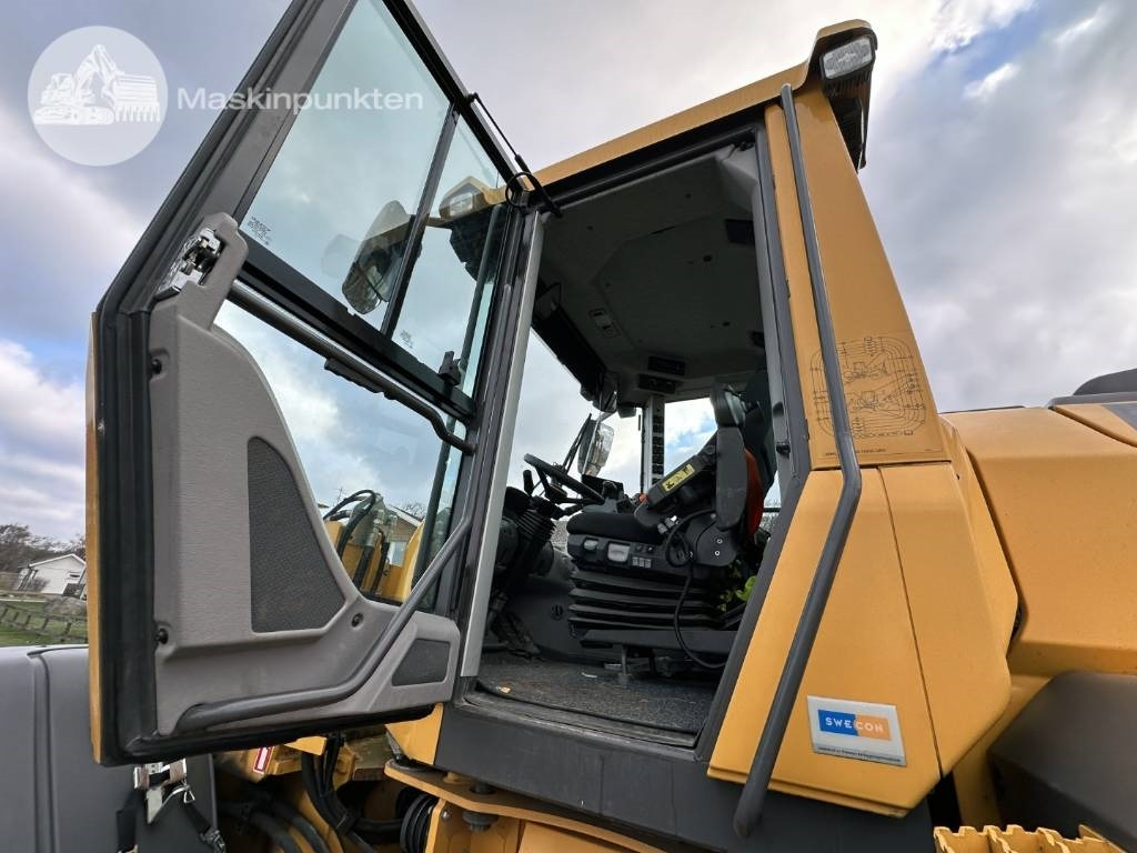 Wheel loader Volvo L 60 H: gambar 12