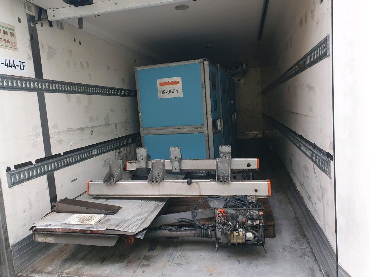 Tukar tubuh berpendingin CHEREAU CAISSE FRIGO CARRIER: gambar 6