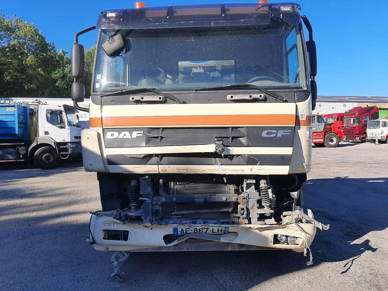 DAF CF85 FAR 85.410 POLYBENNE 6X2 - Hook lift: gambar 2 DAF CF85 FAR 85.410 POLYBENNE 6X2 - Hook lift: gambar 2
