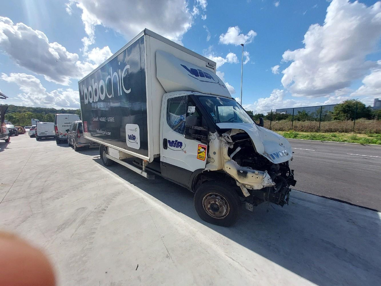IVECO PORTEUR 65C14N - Van box: gambar 1 IVECO PORTEUR 65C14N - Van box: gambar 1